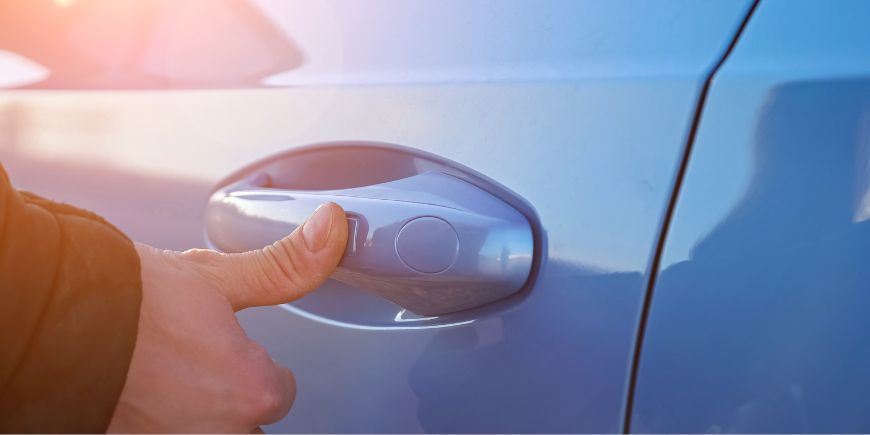 How Can You Tell if a Car Has a Keyless Entry Remote System?