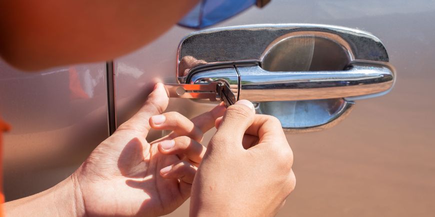 What Are the Different Types of Locksmiths?